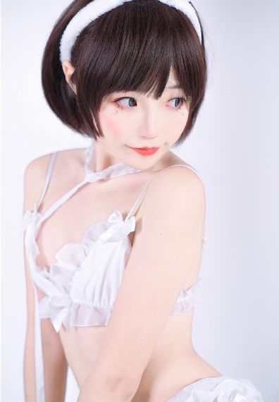 假太监猎艳后宫婬乱H小说_BD韩语全集免费播放