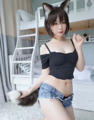 爱丫爱丫免费版电视剧_字幕高清版在线观看