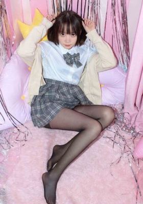 美女pk精子无敌版_国产剧电影完整版在线观看