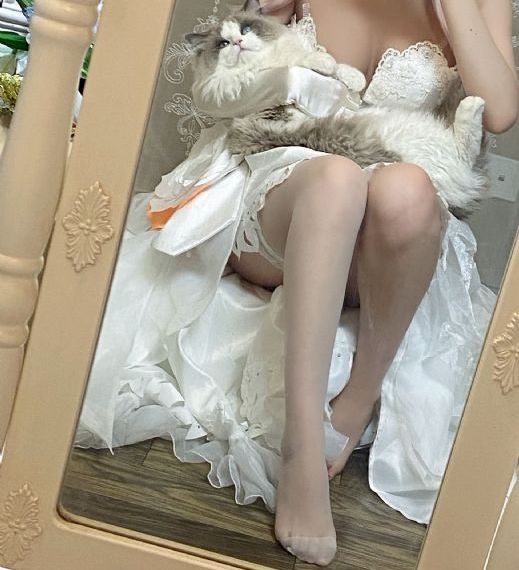 老扒夜夜春宵伴娇媳h_BD韩语电影在线观看