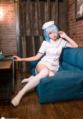 伦理丰满女警察_DVD全集免费播放