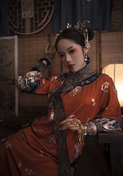 老师张开腿让我爽了一夜_日韩在线观看