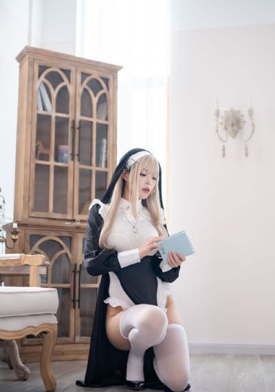 大码肥胖女人精彩一区二区_高清免费观看